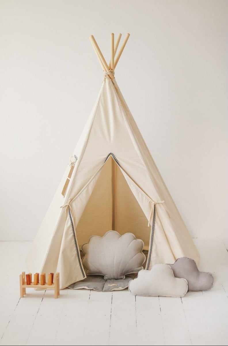 Tenda Teepee "Grey Pompoms"