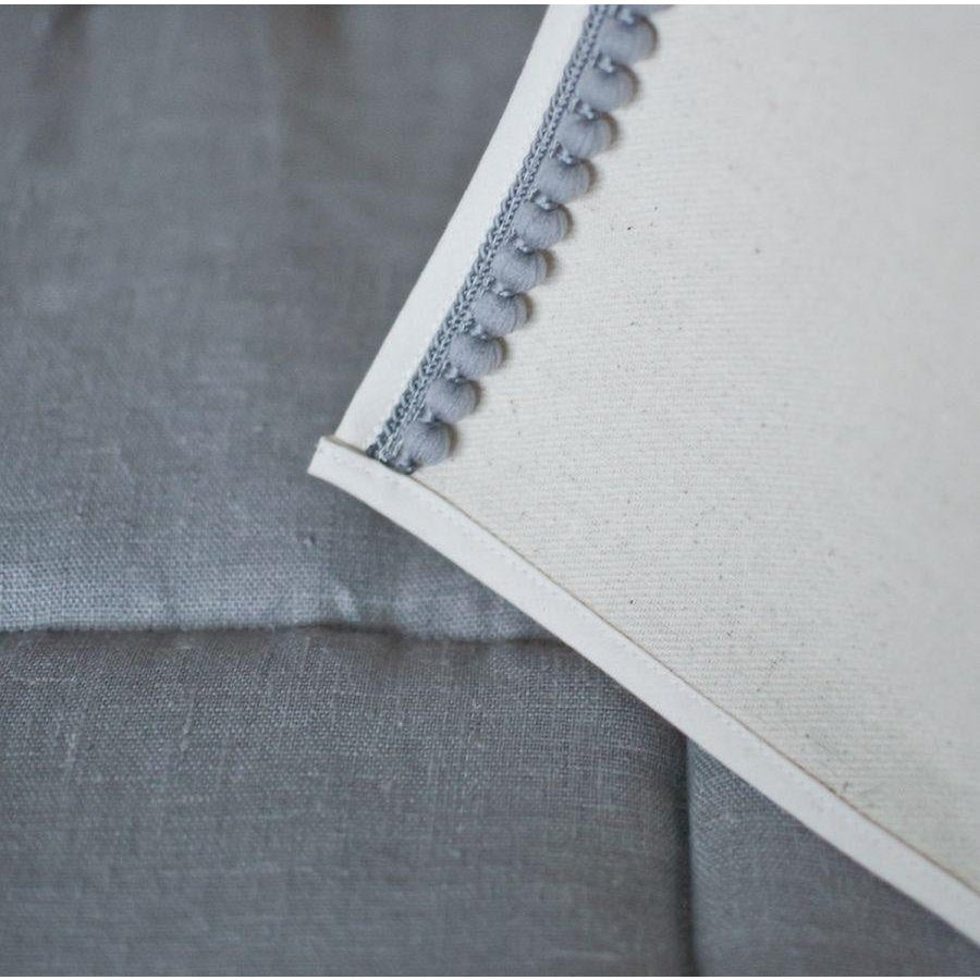 Tenda Teepee "Grey Pompoms"