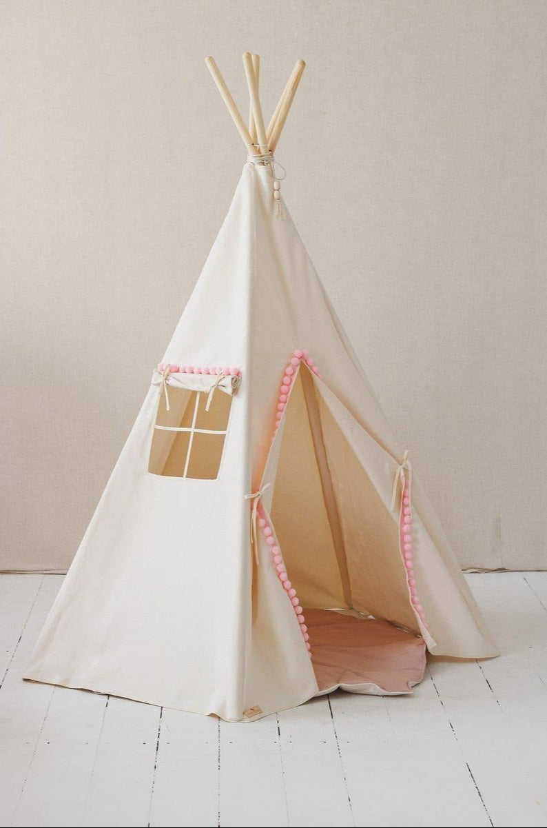 Tenda Teepee "Fluffy Pompoms"