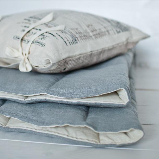 Tenda Teepee "Grey Pompoms"
