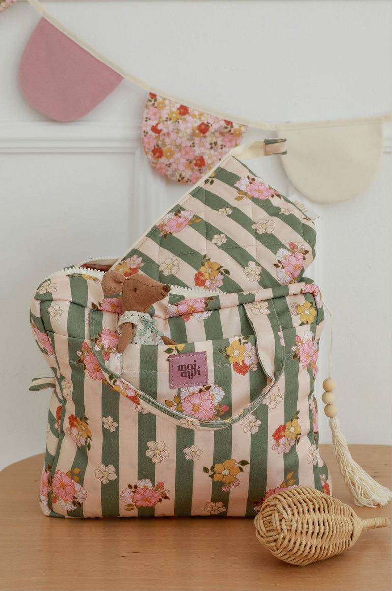 Set Beauty Bag "Mama Essentials - Righe verdi"