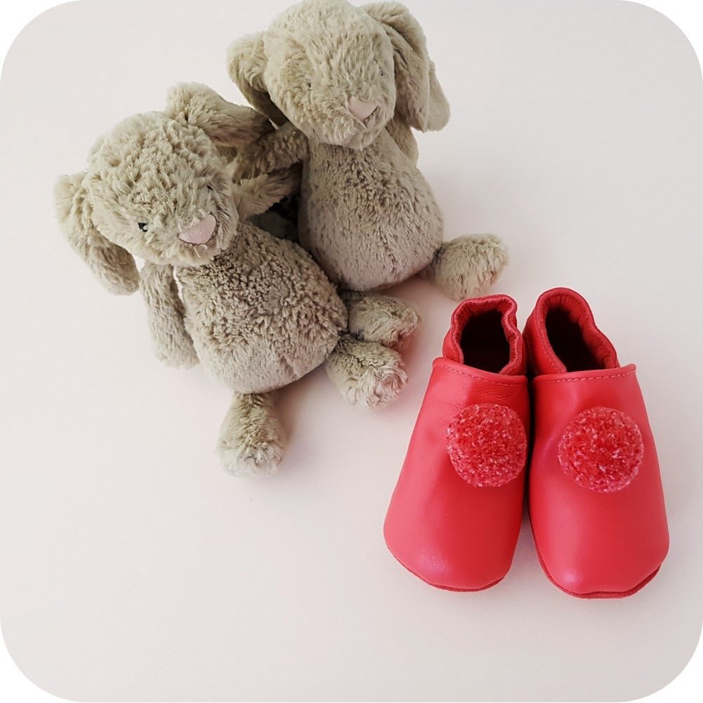 Pantofole in pelle con pompon "Fucsia"