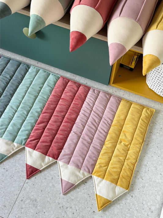 Tappetino da gioco "Pastelli Arcobaleno"