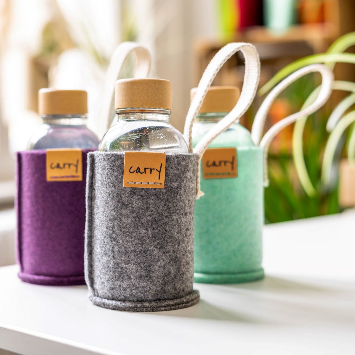 Portaborraccia "Menta"  in Feltro Riciclato per Borraccia in Vetro  0,4 l