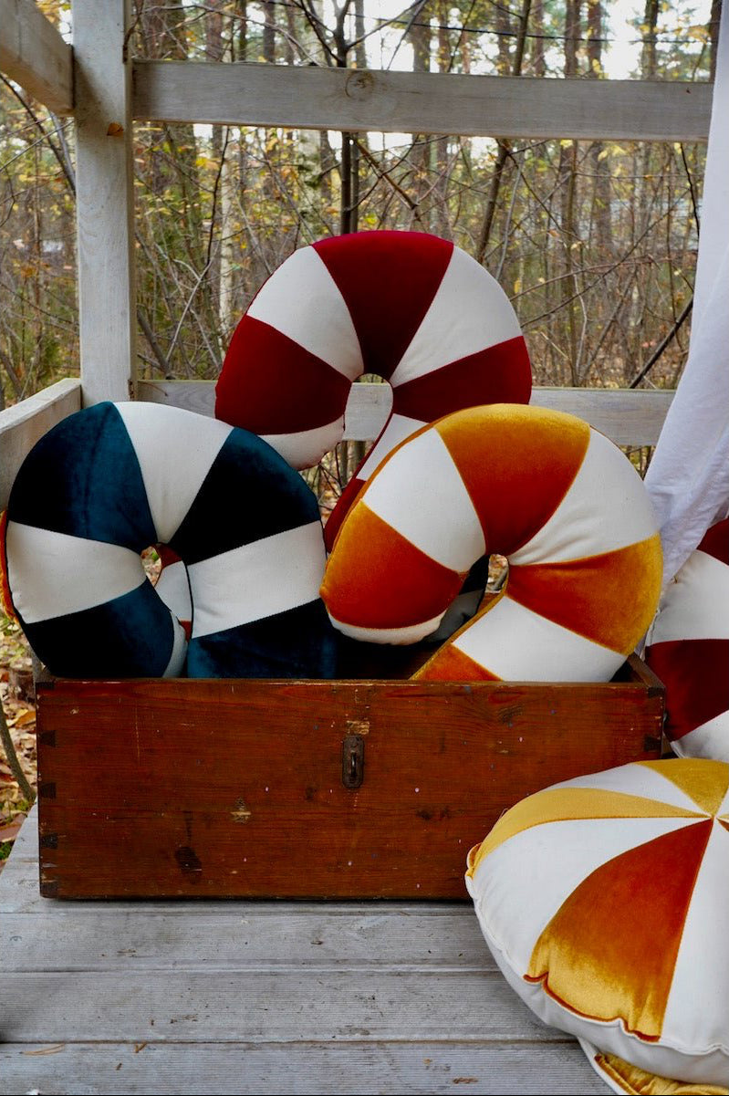 Cuscino Patchwork Natalizio  “Gold Candy Cane”