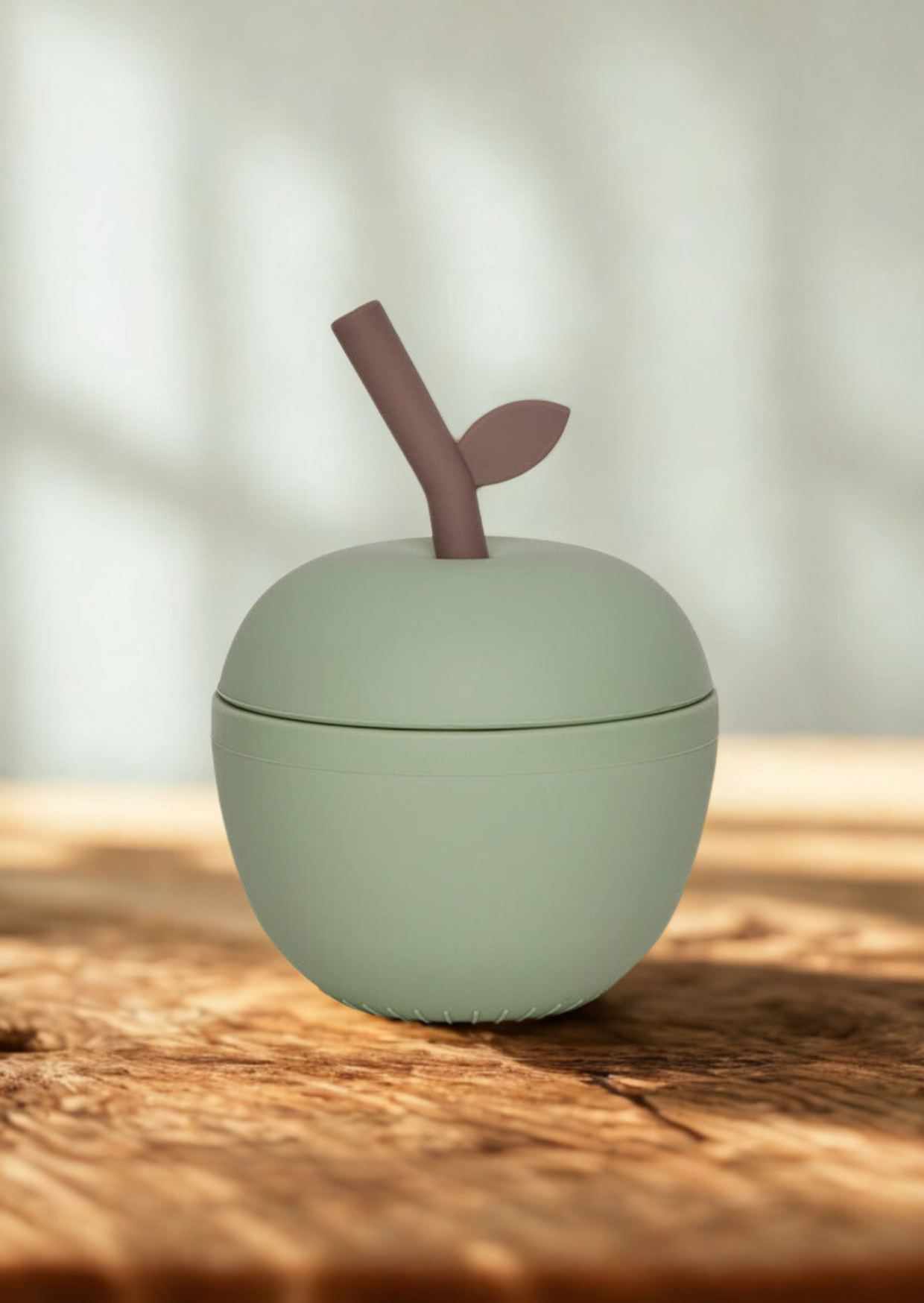 Tazza in Silicone con Cannuccia "Mela Verde"